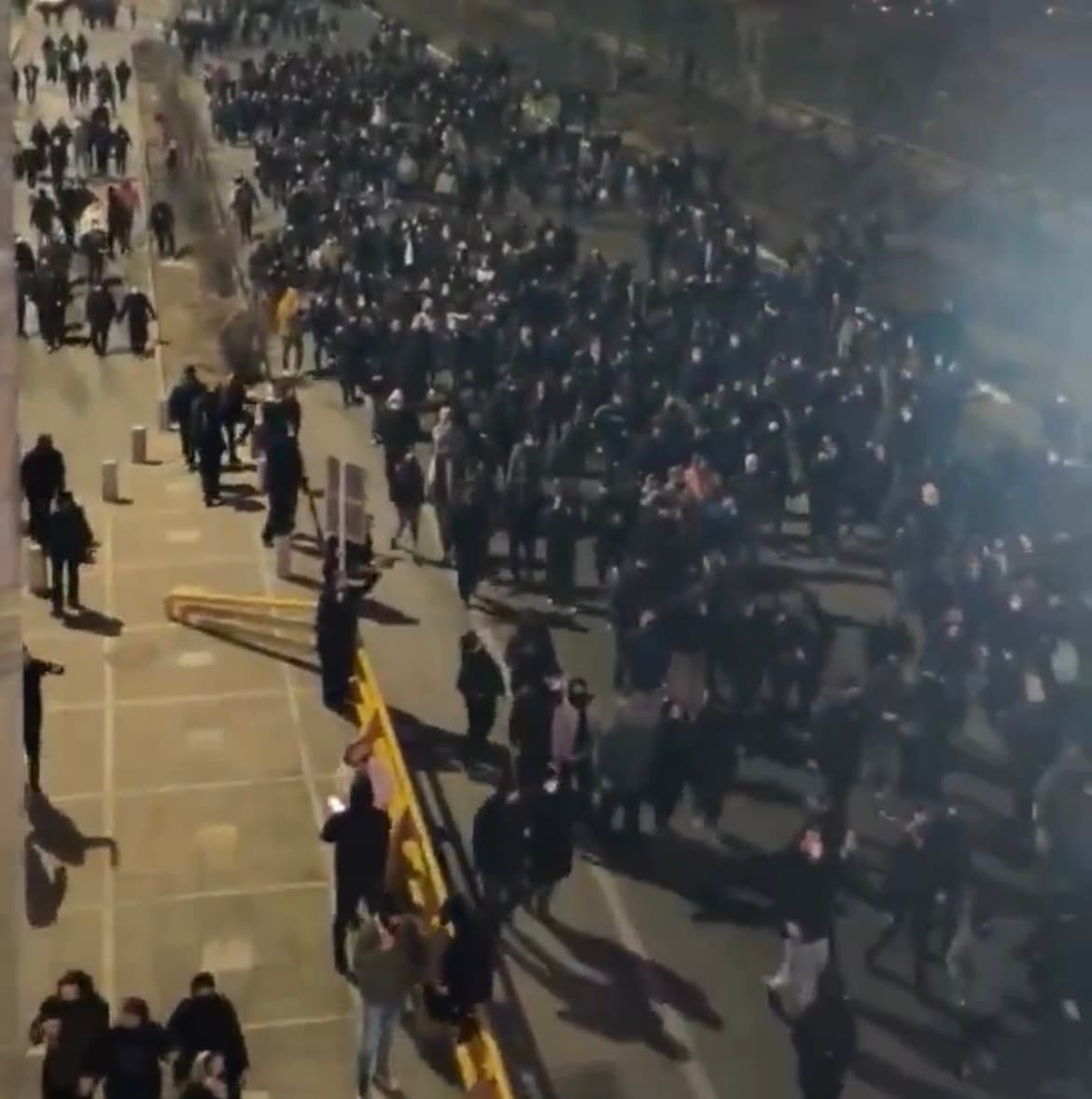 İran’da Sokaklar Karıştı: Kritik Gece - Galeri 3