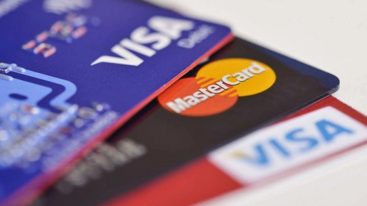 Kredi Kartı Faizlerinde Düzenleme: Nakit Avans ve Gecikme Faizi Düştü