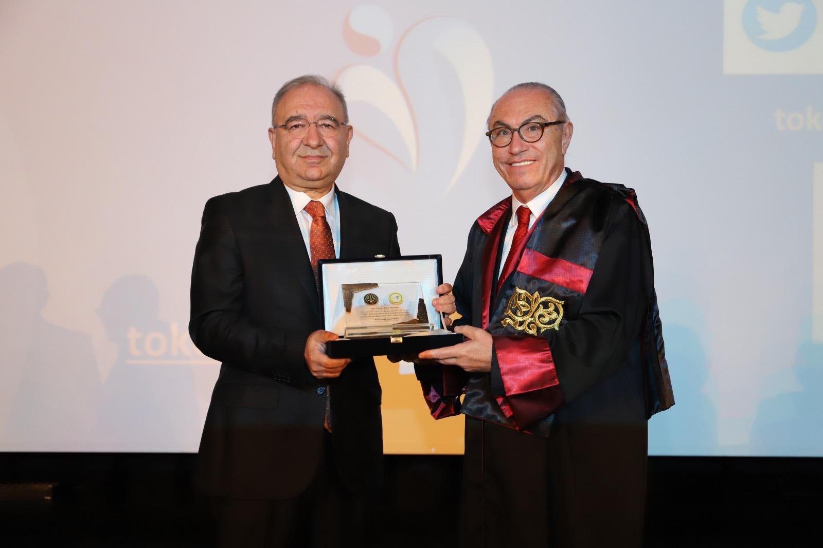 Prof. Dr. Toker Ergüder’den Tütün Kontrolüne Güçlü Mesaj: Açılış Dersinde Savunuculuk Vurgusu