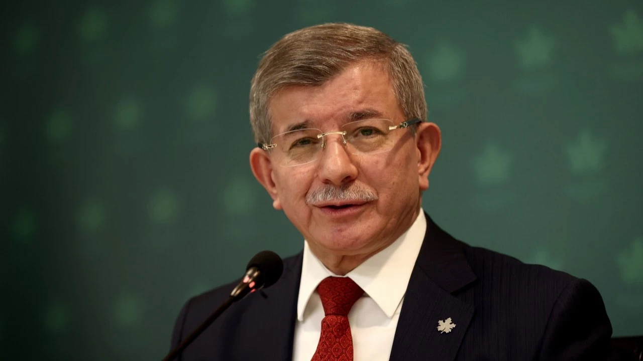 Davutoğlu’ndan İttifak Mesajı: “Kim İsterse İş Birliğine Hazırız”